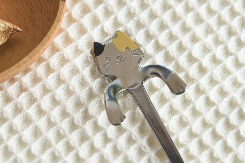 Japanese Cat Spoon – Mikene Cat｜Made in Tsubame-Sanjo Stainless Steel Cutlery