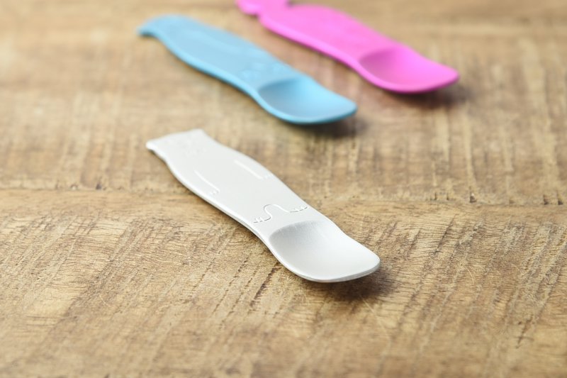 Takakuwa Aluminum Ice Cream Spoon – Tsubame-Sanjo Animal Series (Polar Bear / Penguin / Flamingo)