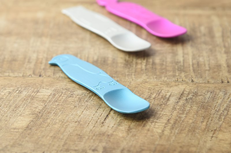 Takakuwa Aluminum Ice Cream Spoon – Tsubame-Sanjo Animal Series (Polar Bear / Penguin / Flamingo)