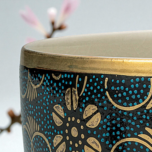 Kutani Ware Matcha Bowl “Aochibu Tessen” – Japanese Traditional Tea Ceremony Bowl 日本九谷燒抹茶碗〈青粒鐵仙〉｜茶道用傳統茶碗