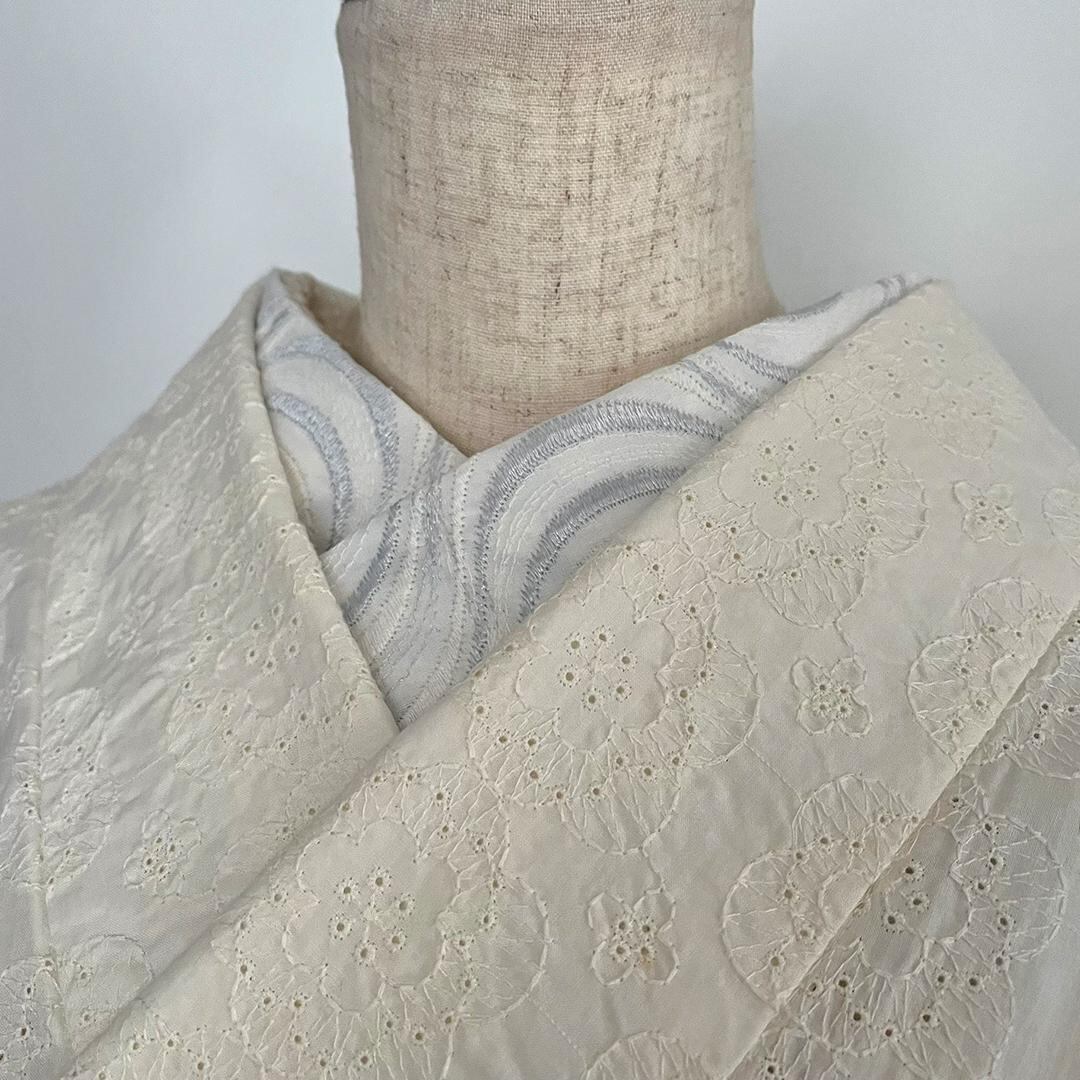 【七緒掲載商品】半衿 流線の銀刺繍 コットンレース 流水 たてわく 立湧 立涌 半襟 白 洗える