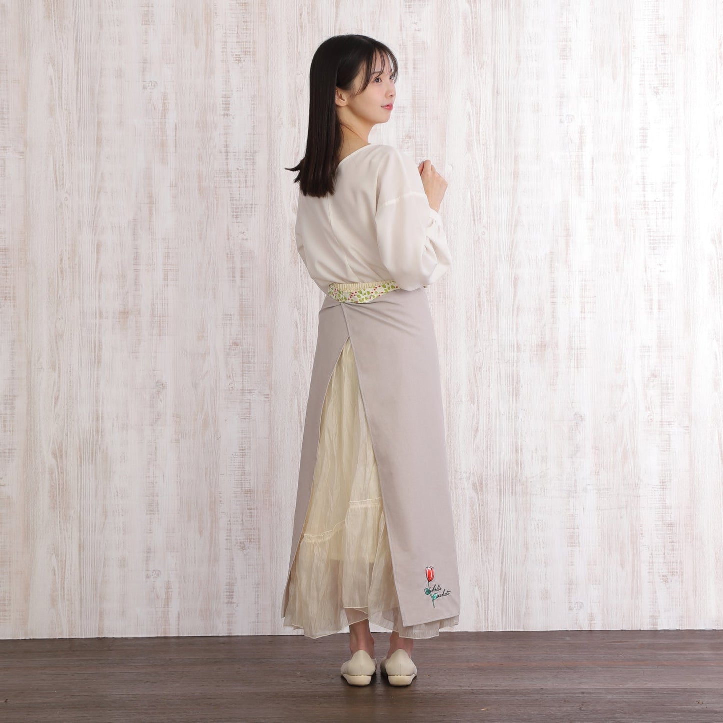 [Michelle Machoto] ミッシェルマコット いちご柄 ソムリエエプロン D-0602-2